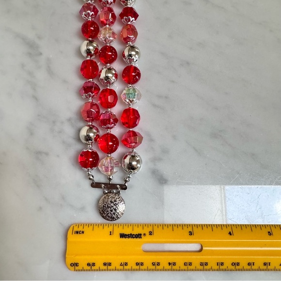 Vintage 3-Strand Bracelet Red Silver Round & Faceted Bead Round Button 8.75"L - Picture 11 of 11